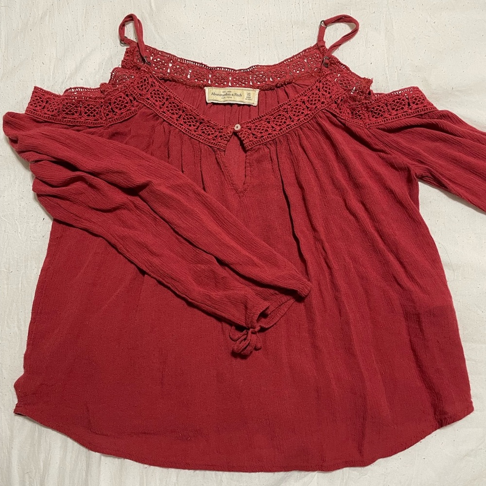 Abercrombie & Fitch, XS, red, long sleeve blouse!